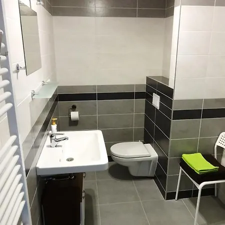 Apartment 4u Center + Free Parking *