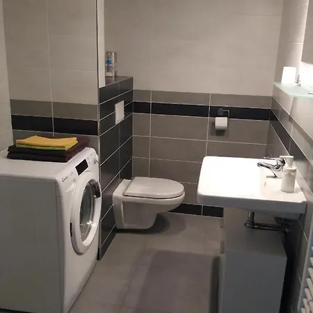 4u Center + Free Parking * Olomouc